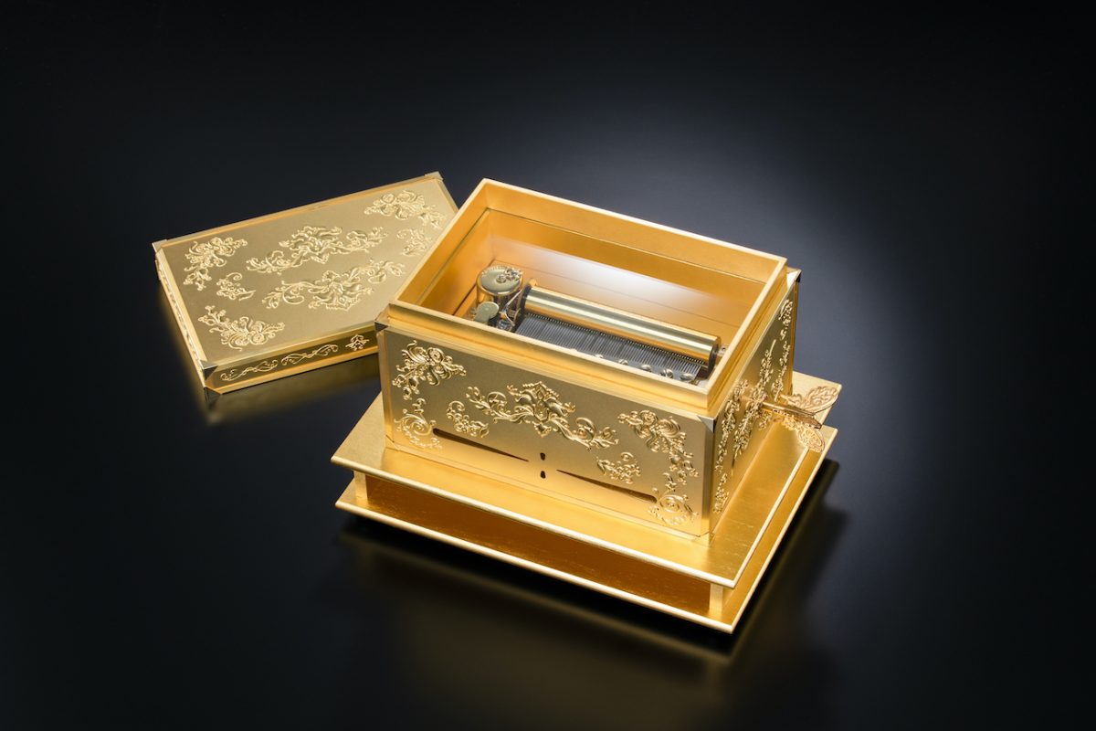 金箔製オルゴール「黄金のCHABACO」日本電産サンキョーオルゴール記念 