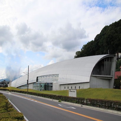 【下諏訪町立諏訪湖博物館】薬師如来像の公開予定について